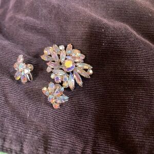 Elegant Crystal Floral Brooch Set